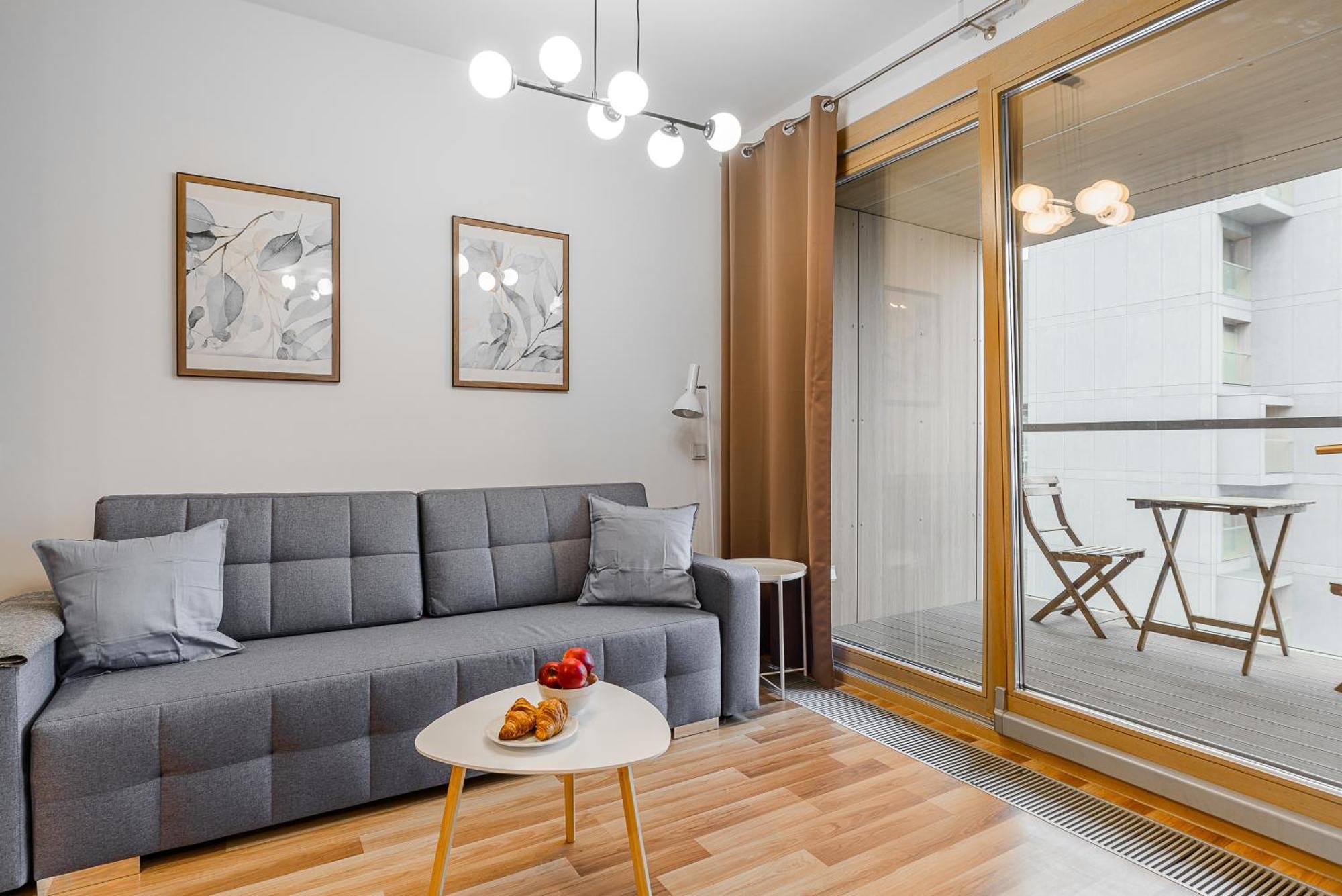 19 Dzielnica Kolejowa P&O Serviced Apartments Варшава Экстерьер фото