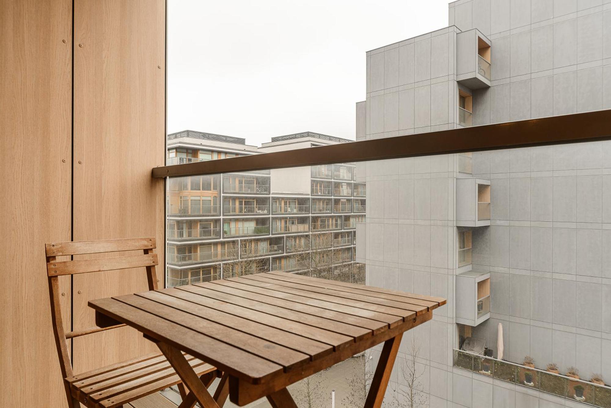19 Dzielnica Kolejowa P&O Serviced Apartments Варшава Экстерьер фото