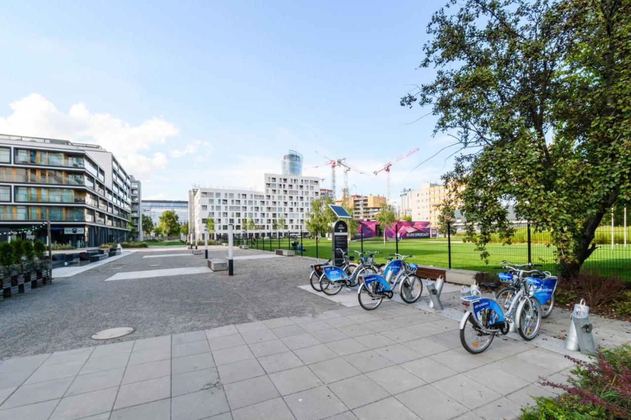 19 Dzielnica Kolejowa P&O Serviced Apartments Варшава Экстерьер фото