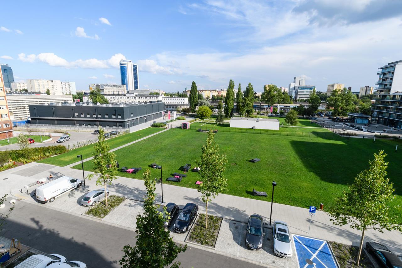 19 Dzielnica Kolejowa P&O Serviced Apartments Варшава Экстерьер фото
